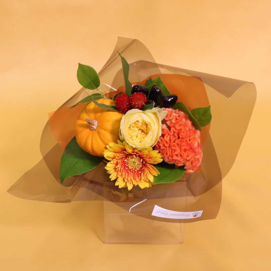 ハロウィンブーケS | ルポゼ・フルール - イオンのお花専門店